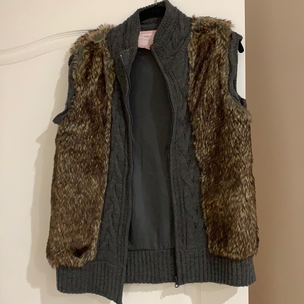 Romeo & Juliet Couture Faux Fur Vest